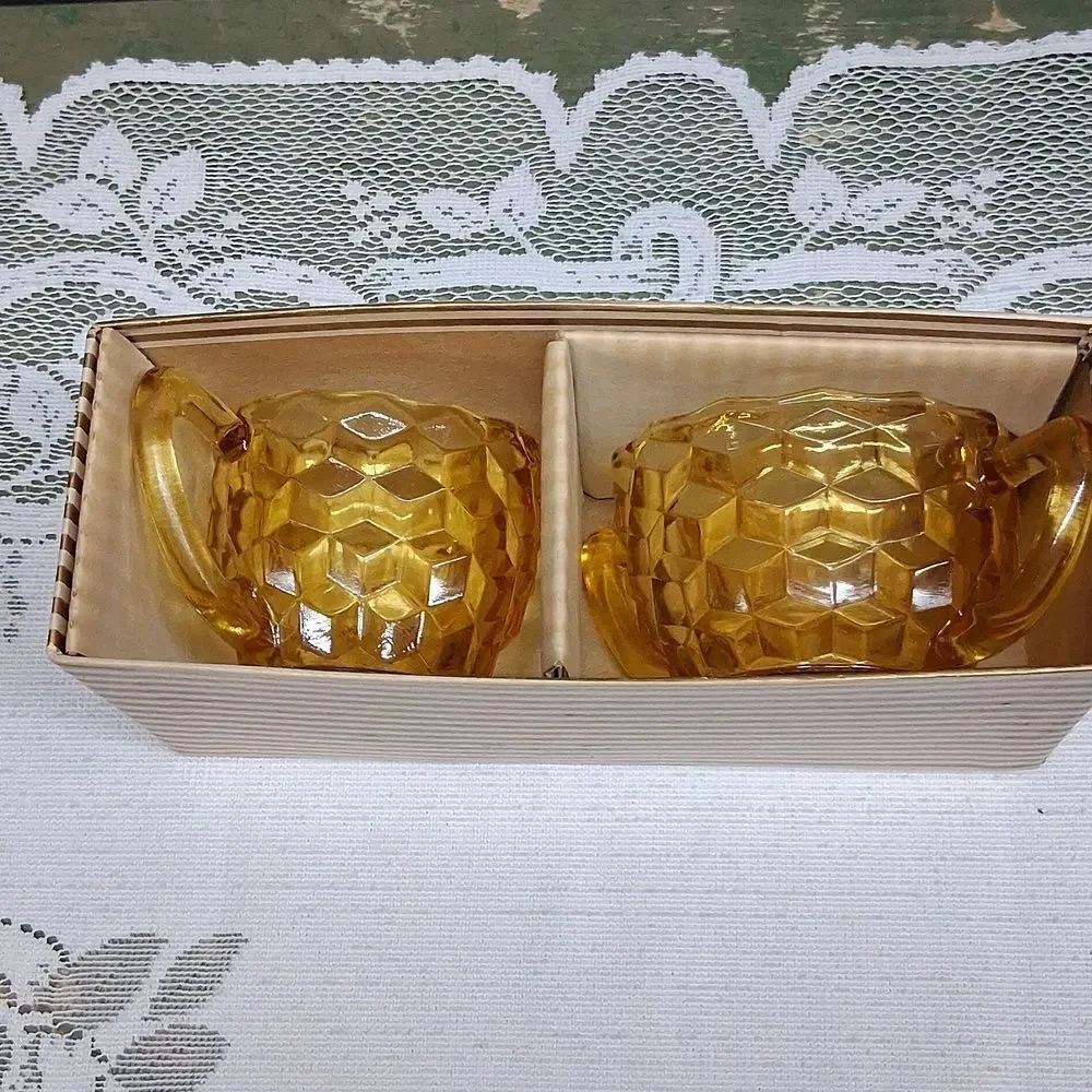 Vintage amber glass creamer and sugar set‎ -cubist depression glass